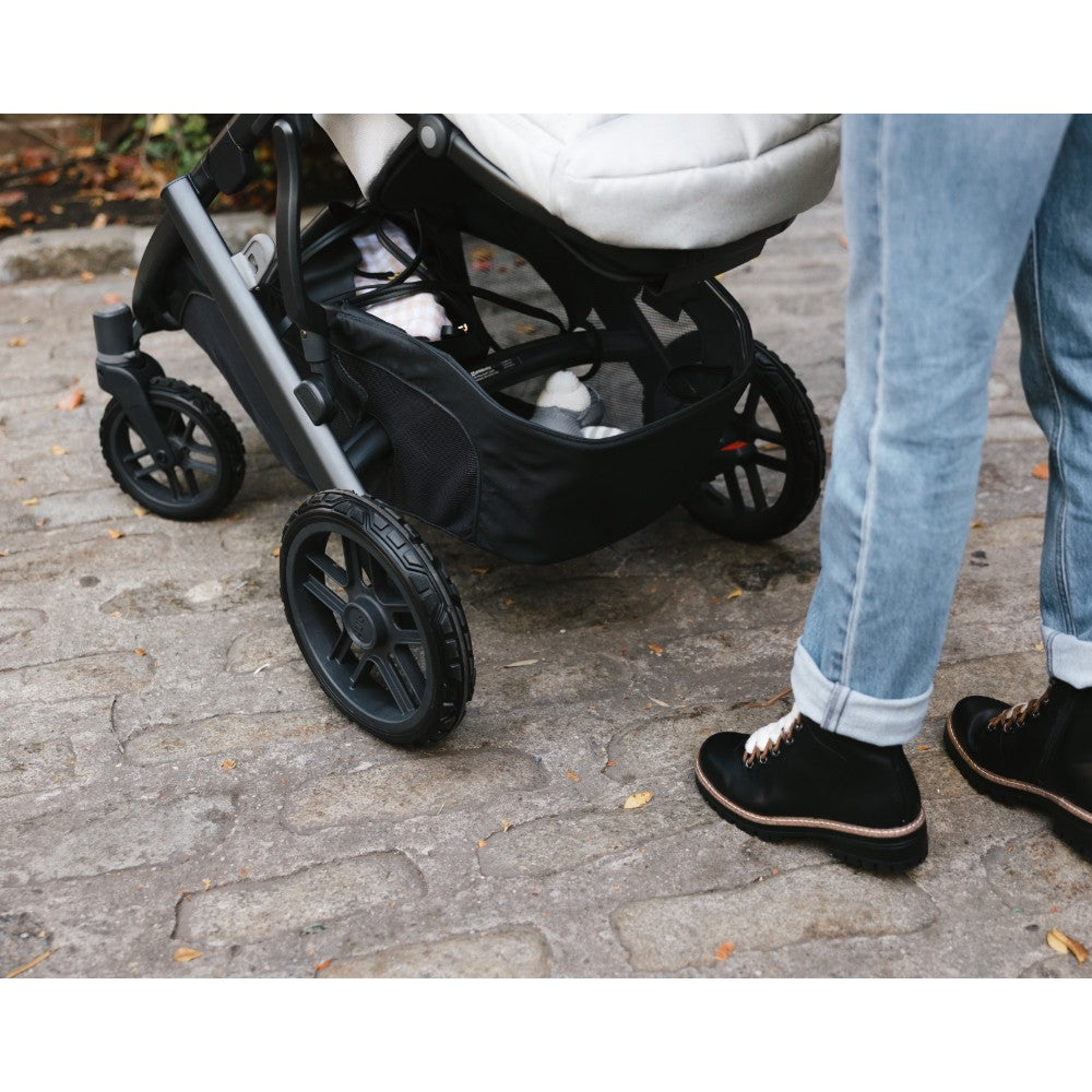 Carriola UPPAbaby Vista V3 Savannah: Mango Telescópico, Asiento Reversible y Toldo Expandible con Protección UPF 50+