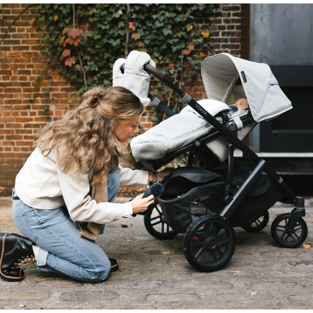 Carriola UPPAbaby Vista V3 Savannah: Mango Telescópico, Asiento Reversible y Toldo Expandible con Protección UPF 50+