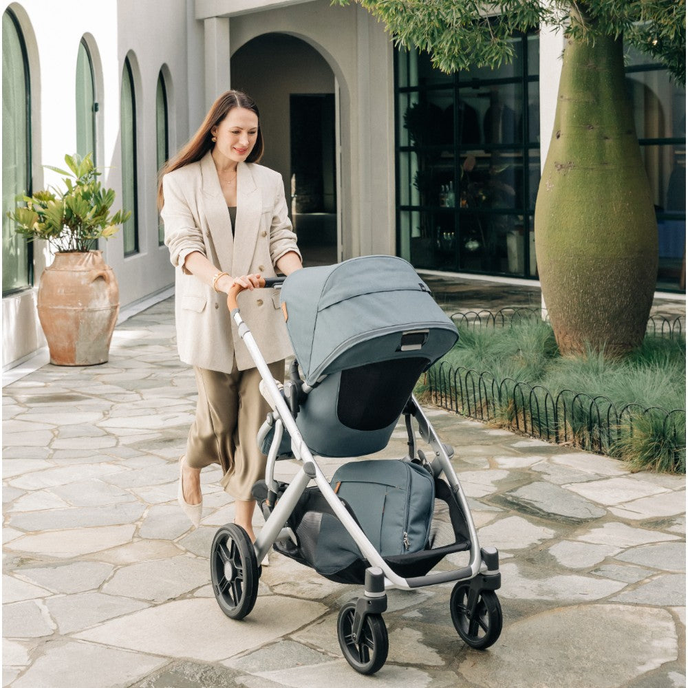 Carriola UPPAbaby Vista V3 Dillan: Mango Telescópico, Asiento Reversible y Toldo Expandible con Protección UPF 50+