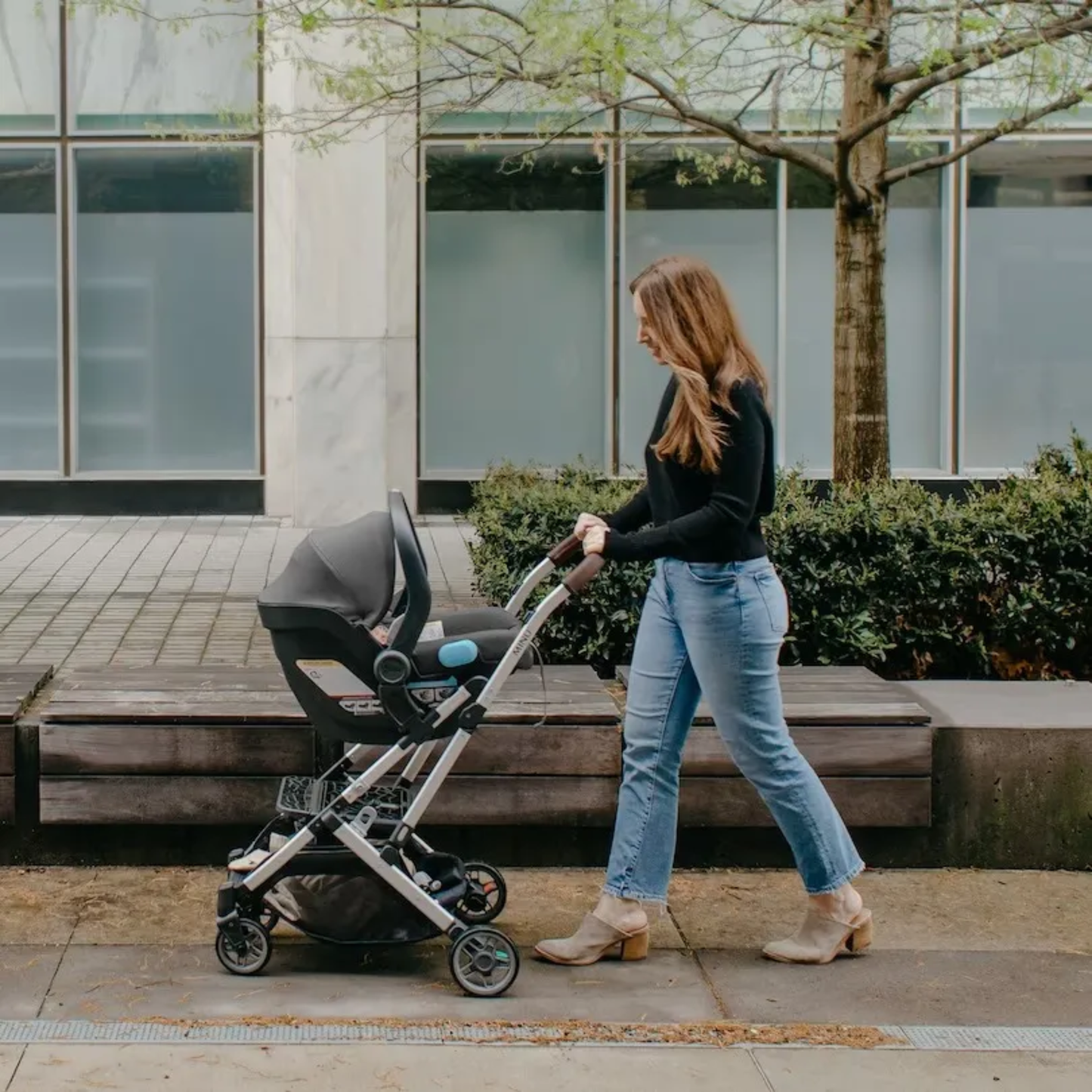 Adaptadores De Autoasiento Mesa Carriola Minu / V2 Uppababy Negro