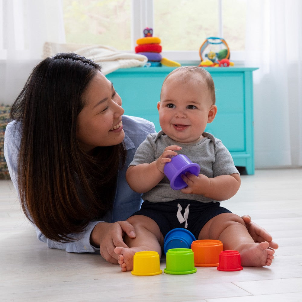 Juguete Interactivo Apila Y Juega Tazas Apilables Multicolor Lamaze